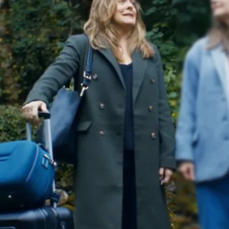 Irish Blood S01 Alicia Silverstone Trench Coat Side