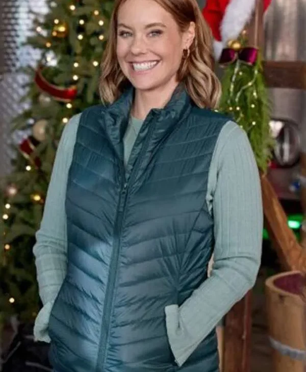 Jingle Bell Run 2024 Ashley Williams Green Vest