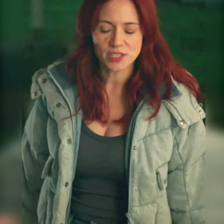 Resident Alien S04 Alice Wetterlund Puffer Jacket webp