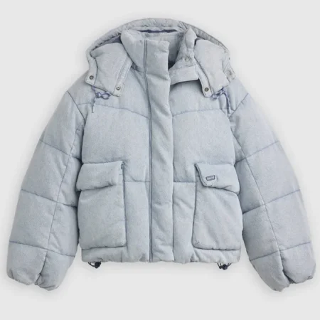 Resident Alien S04 Alice Wetterlund Puffer Jacket Front webp