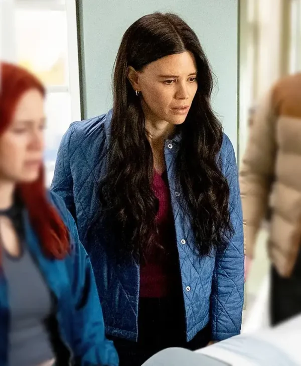 Resident Alien S04 Meredith Garretson Blue Quilted Jacket webp