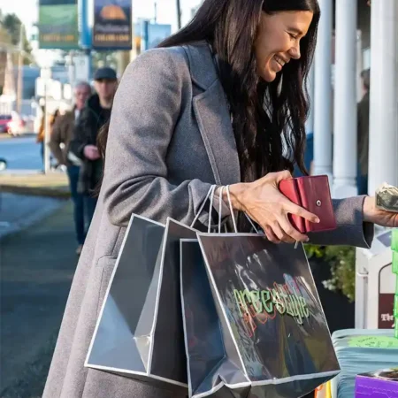 Resident Alien S04 Meredith Garretson Grey Coat webp