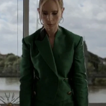 Ted Lasso S03 Keeley Jones Green Blazer webp