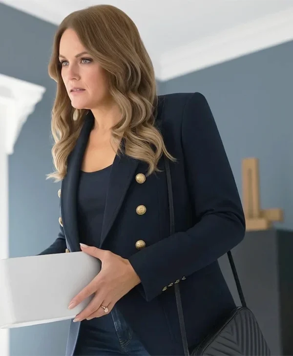 The Hunting Wives S01 Malin Akerman Blue Blazer