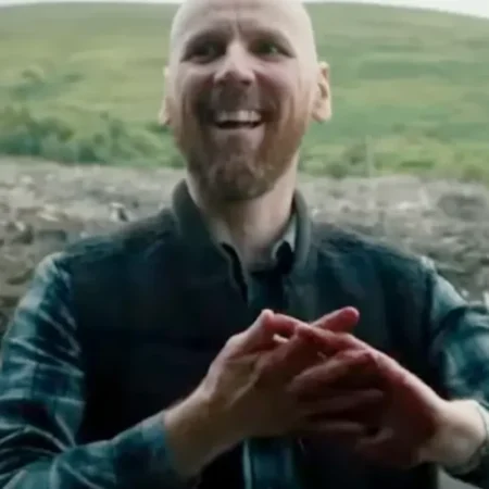 Cold-Water-Ewen-Bremner-Black-Vest-600x729