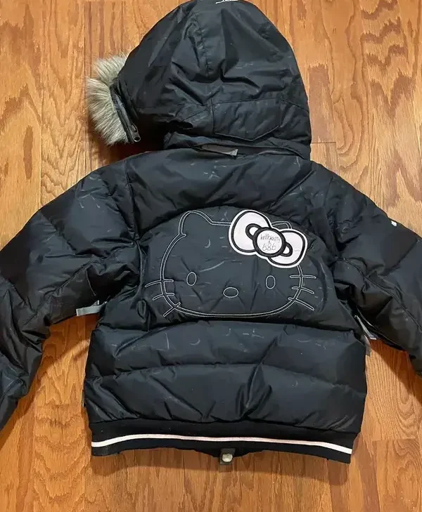 Hello-Kitty-686-Puffer-Jacket
