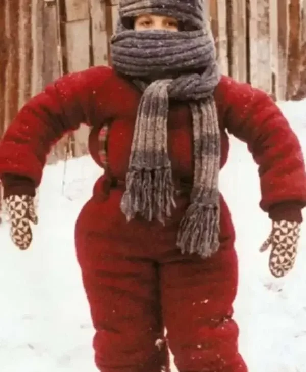 Ian-Petrella-A-Christmas-Story-Snow-Suit