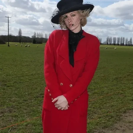 Kristen-Stewart-Princess-Diana-Spencer-2021-Red-Trench-Coat
