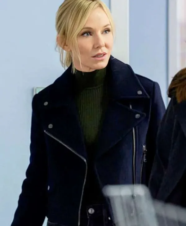 Law-and-Order-SVU-S26-Amanda-Rollins-Blue-Jacket