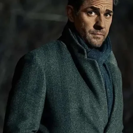 Tom Clancy s Jack Ryan S04 Grey Coat