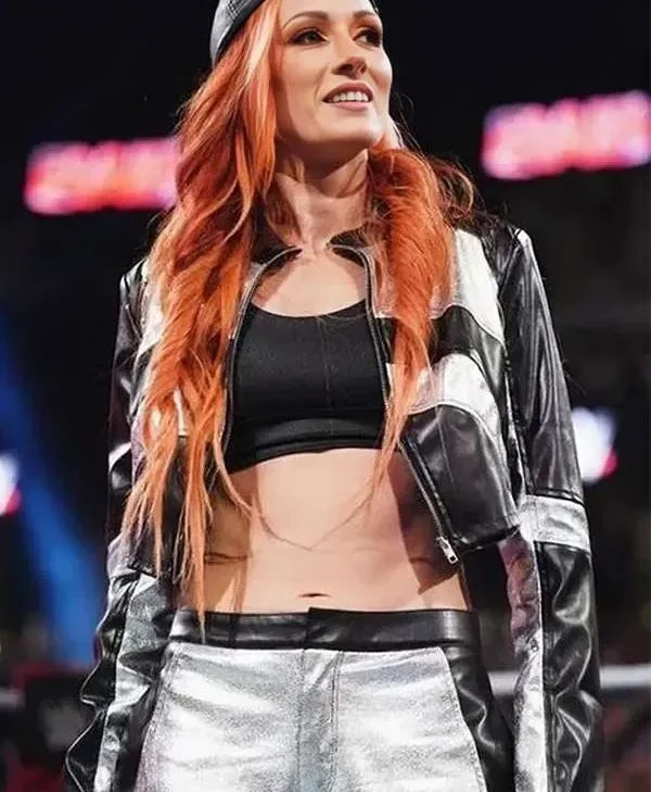 WWE-Raw-Becky-Lynch-Cropped-Leather-Jacket