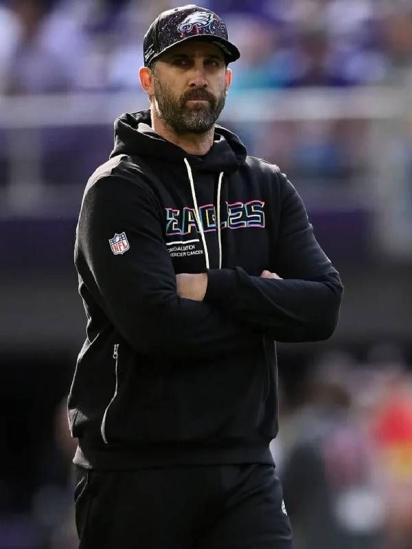 Eagles-vs-Vikings-Gameday-Nick-Sirianni-Crucial-Catch-Black-Hoodie Eagles-vs-Vikings-Gameday-Nick-Sirianni-Crucial-Catch-Black-Hoodie