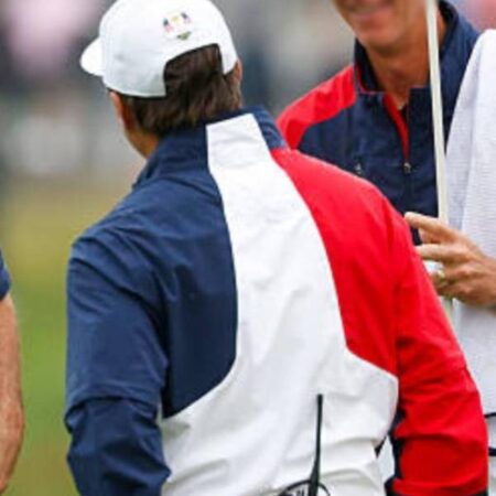 FARMINGDALE-Ryder-Cup-2025-Previews-Scottie-Scheffler-Rain-Jacket