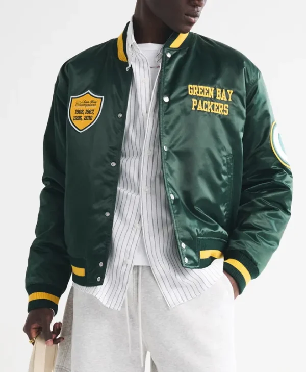 green-bay-packers-green-varsity-satin-jacket