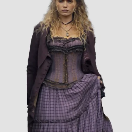 Abbey-Lee-Horizon-An-American-Saga-Coat