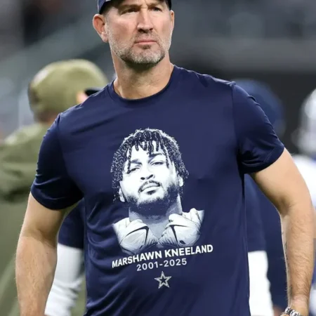 Brian Schottenheimer Marshawn Kneeland T-Shirt