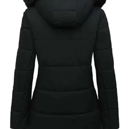 Bundle-Up-in-the-Womens-Black-Puffer-Parka-Jacket