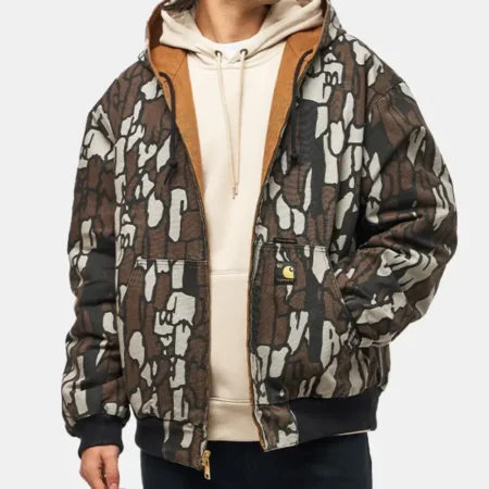 Carhartt-Reversible-Anniversary-Edition-Camo-Hoodie-600x690