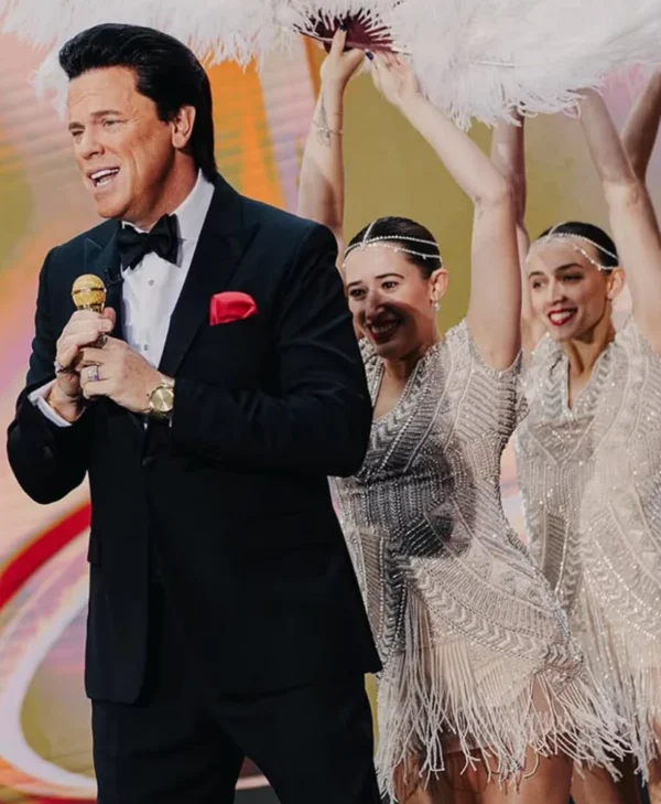 Halloween 2025 Willie Geist Black Suit