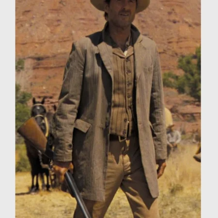 Horizon-An-American-Saga-Luke-Wilson-Coat