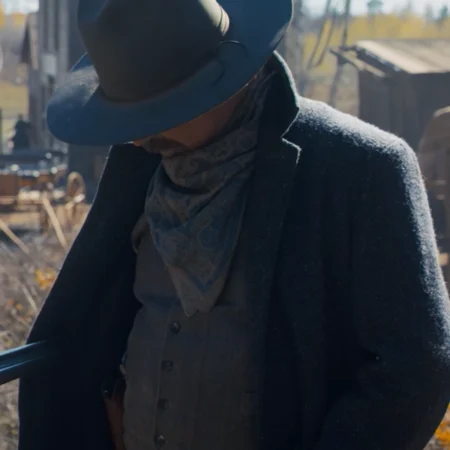 Kevin-Costner-Horizon-An-American-Saga-Blue-Coat