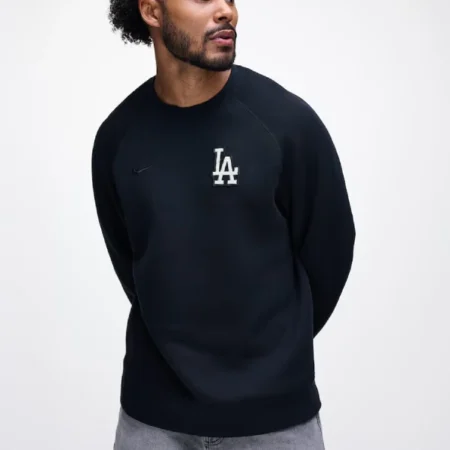 Mens-Los-Angeles-Dodgers-Nike-Black-Tech-Fleece-Raglan-Sweatshirt (1)