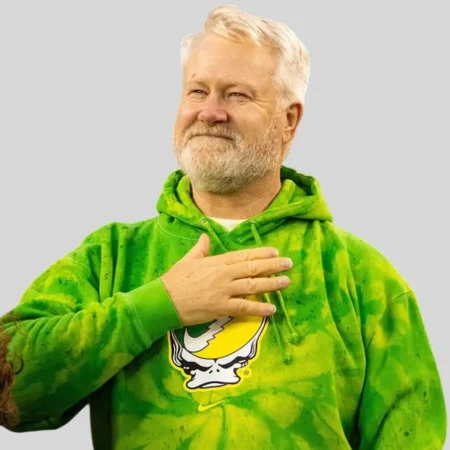 Nike-Grateful-Dead-x-Oregon-Steal-Your-Duck-Tie-Dye-Hoodie-Green