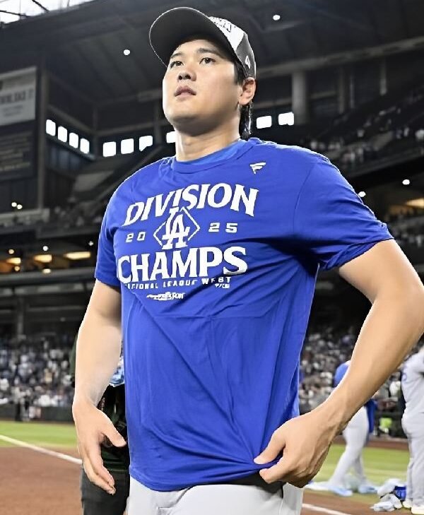 Shohei Ohtani Los Angeles Dodgers T-Shirt