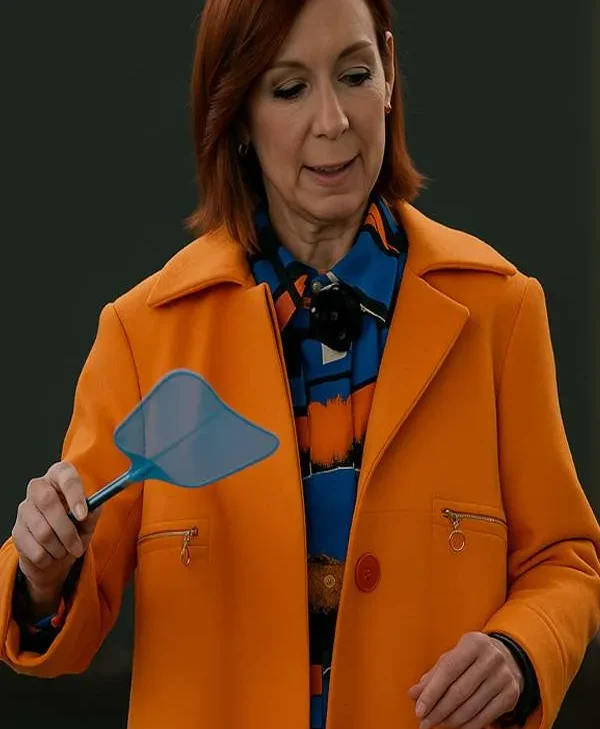 Elsbeth-S03-Elsbeth-Tascioni-Orange-Coat