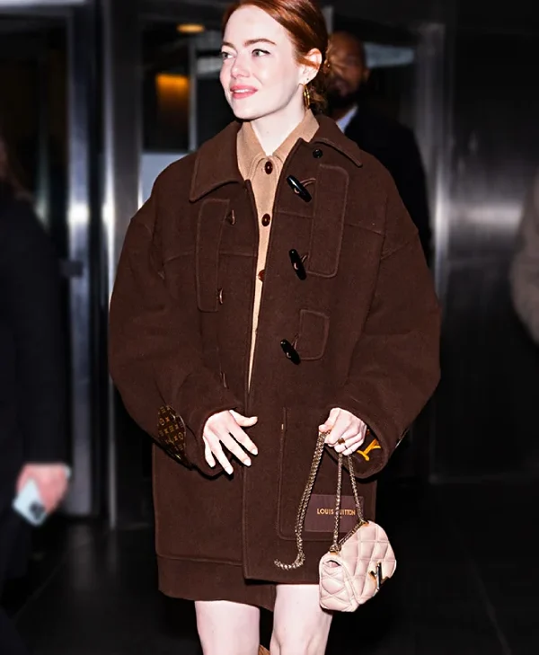 Emma-Stone-Brown-Toggle-Coat