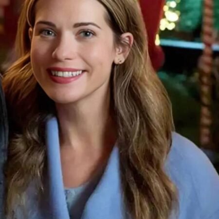 Get Single on the 25th 2025 Lyndsy Fonseca Blue Wool Wrap Coat