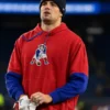 Hunter-Henry-Patriots-Throwback-Hoodie
