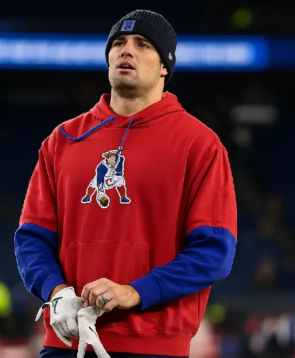 Hunter-Henry-Patriots-Throwback-Hoodie