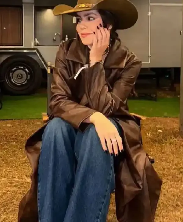 Marcela-Nery-Cowboy-Park-Barretos-Leather-Coat