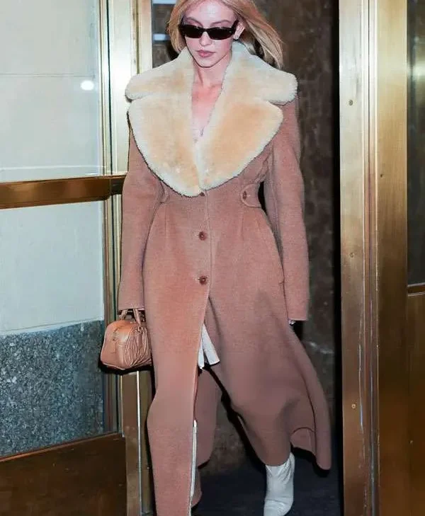 Sydney-Sweeney-Brown-Shearling-Wool-Coat