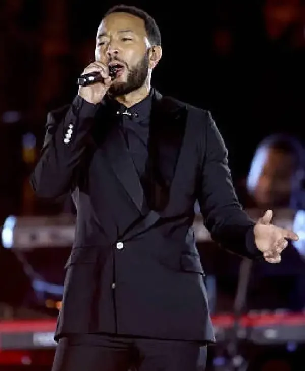 VATICAN-CITY-St-Peters-Square-Grace-for-the-World-Concert-John-Legend