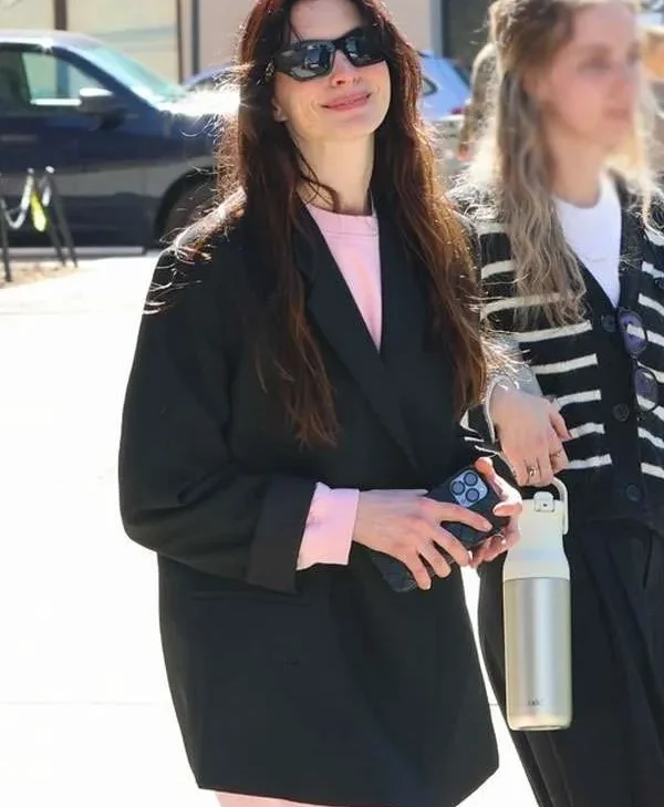 Anne Hathaway Verity 2026 Black Blazer
