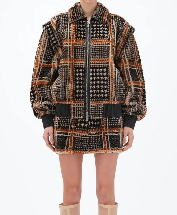 Get The Traitors US S04 Tara Lipinski Brown Plaid Jacket