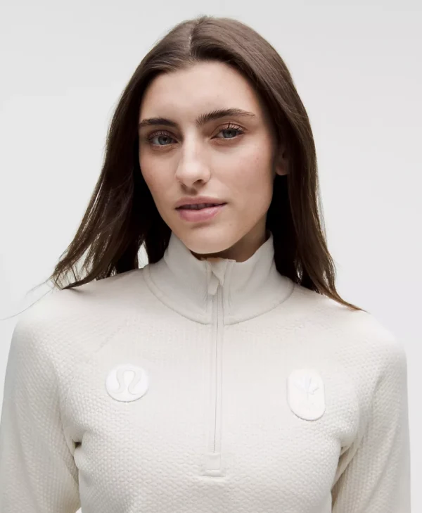 Team Canada Women Engineered Warmth Half Zip front