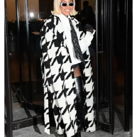 Get Candiace Dillard Bassett NYC 2026 Long Sherpa Coat