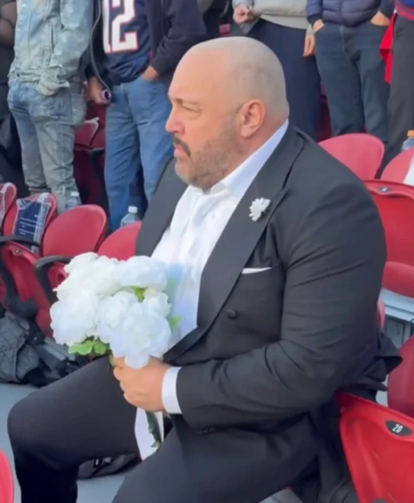 Kevin james Super Bowl LX Suit for sale