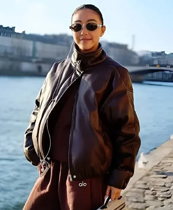 Yuwei Zhangzou Fashion Photo Session Bomber Leather Jacket