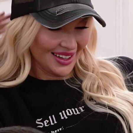 House of Villains S3 Christine Quinn Black Sweatshirt