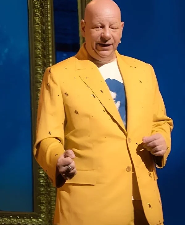 Jeff Ross yellow suit