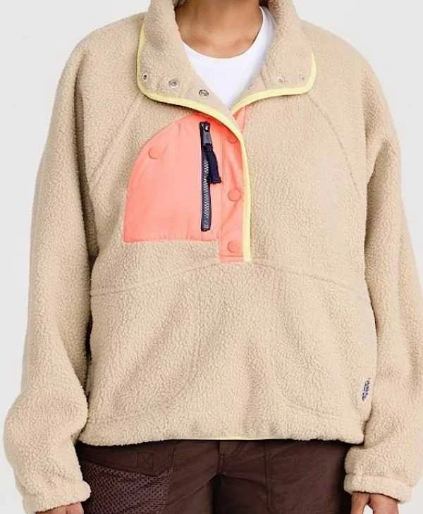 Wild Vacation Rentals 2026 D’Arcy Carden Sherpa Fleece Sweatshirt