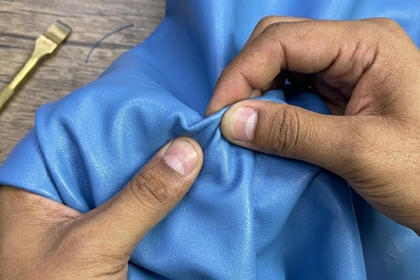 Checking the quality of Leather