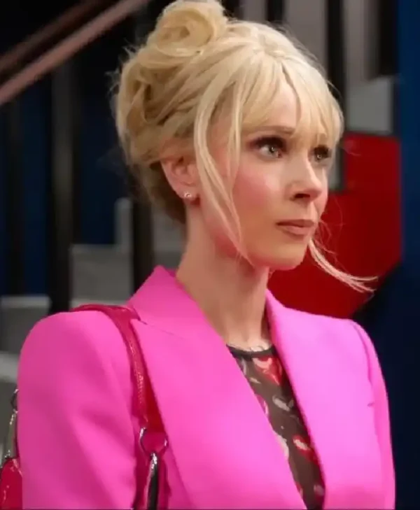 Ted Lasso S04 Juno Temple Pink Blazer