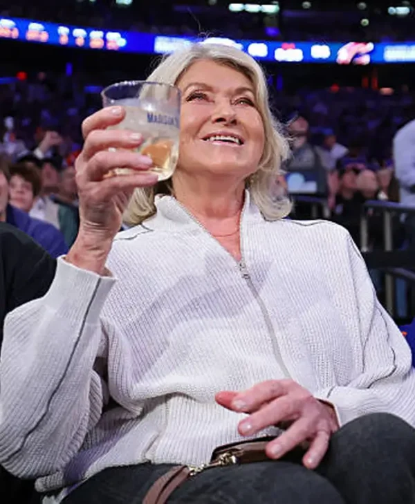 Martha-Stewart-Knicks-vs--Cavs-Game-2-Corduroy-Jacket