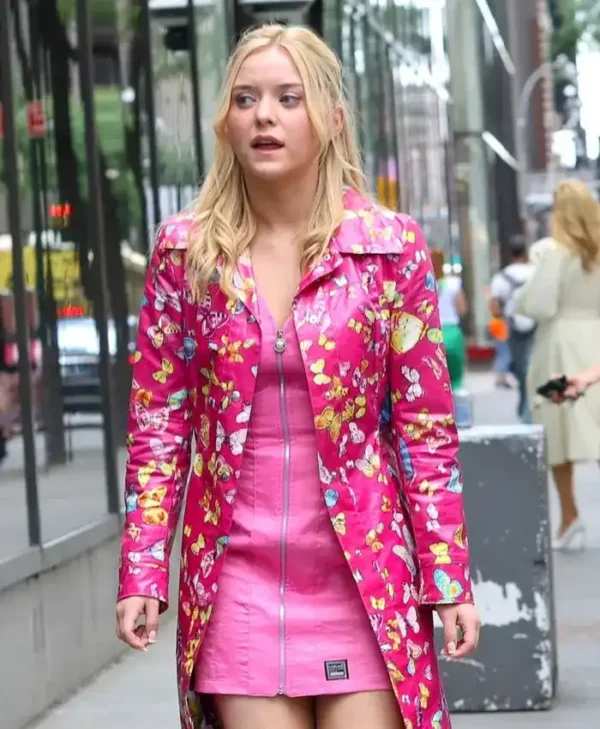 Lexi Minetree Elle S01 Pink Coat