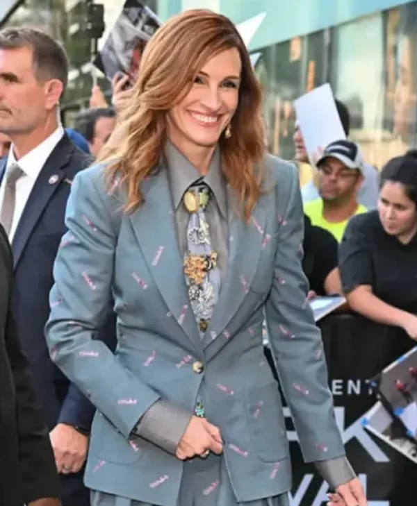 Julia-Roberts-Blazer.webp